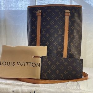 Louis Vuitton Monogram Bucket Bag w/pouch MM Vintage